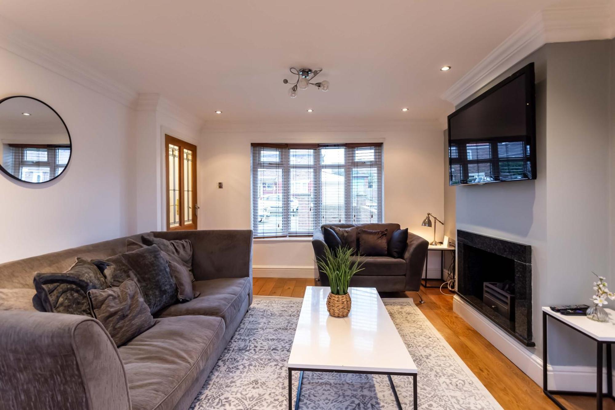 Gilmonby Road Villa Мидълзбро Екстериор снимка